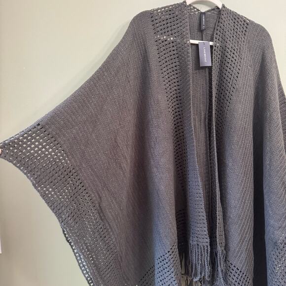 Lane Bryant Cardigan Sweater Women OS Gray Poncho Open Front Knit Crochet Fringe - Picture 2 of 7